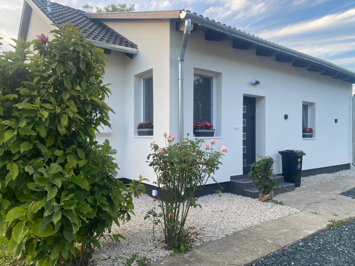 Dora Vendeghaz Apartment Letenye Luaran gambar